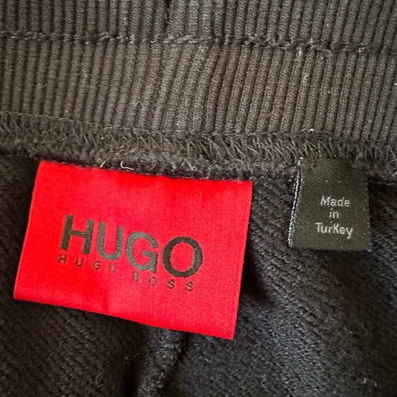 Hugo Boss Black/ red Tracksuit - Picture 3 of 6